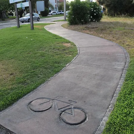 Ferias By Ethnic Ocean * וילהמורה