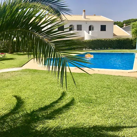 Ferias By Ethnic Ocean * וילהמורה